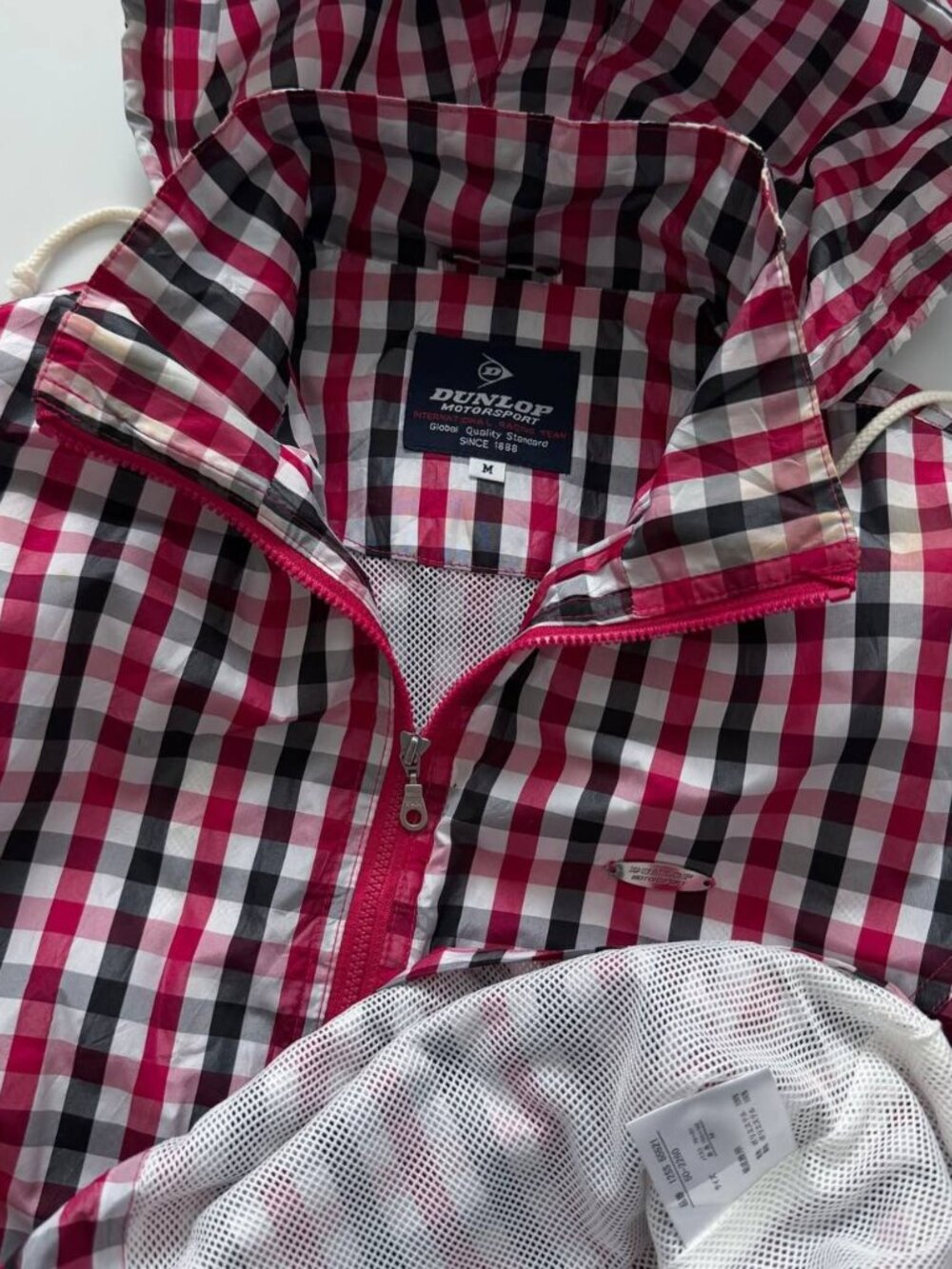 Vintage Plaid Windbreaker Jacket – Red Black White Checkered Hooded Lightweight - Picture 4 of 4